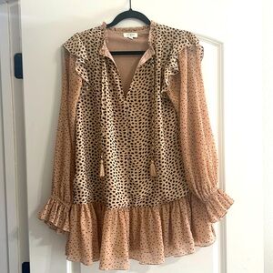 Women’s UMGEE Small blouse!